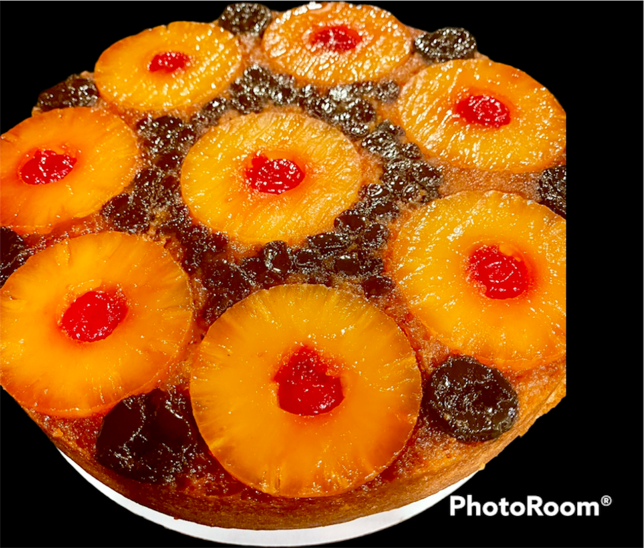 PINEAPPLE UPSIDE DOWN CAKE